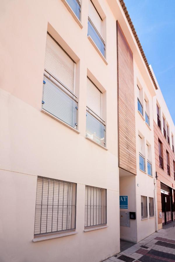 Sea & Wave Adela Boutique Apartment มาลากา ภายนอก รูปภาพ